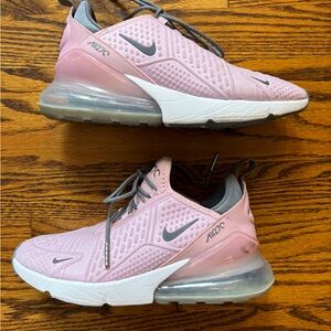 Nike air max 270 tennis shoes